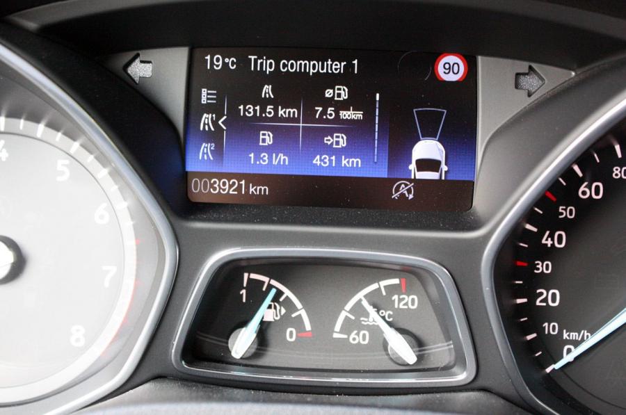  Ford Focus 1.0L EcoBoost 2014 года  (фото 14 из 27)